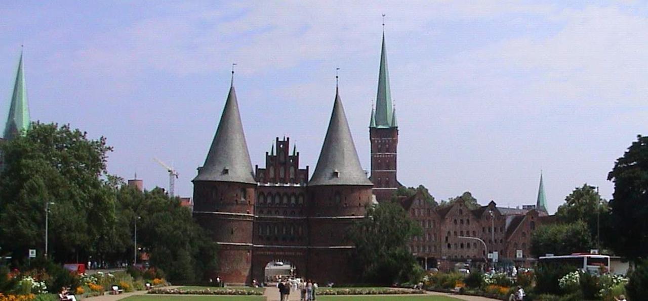 Landhaus Absalonshorst Hotell Groß Grönau Exteriör bild