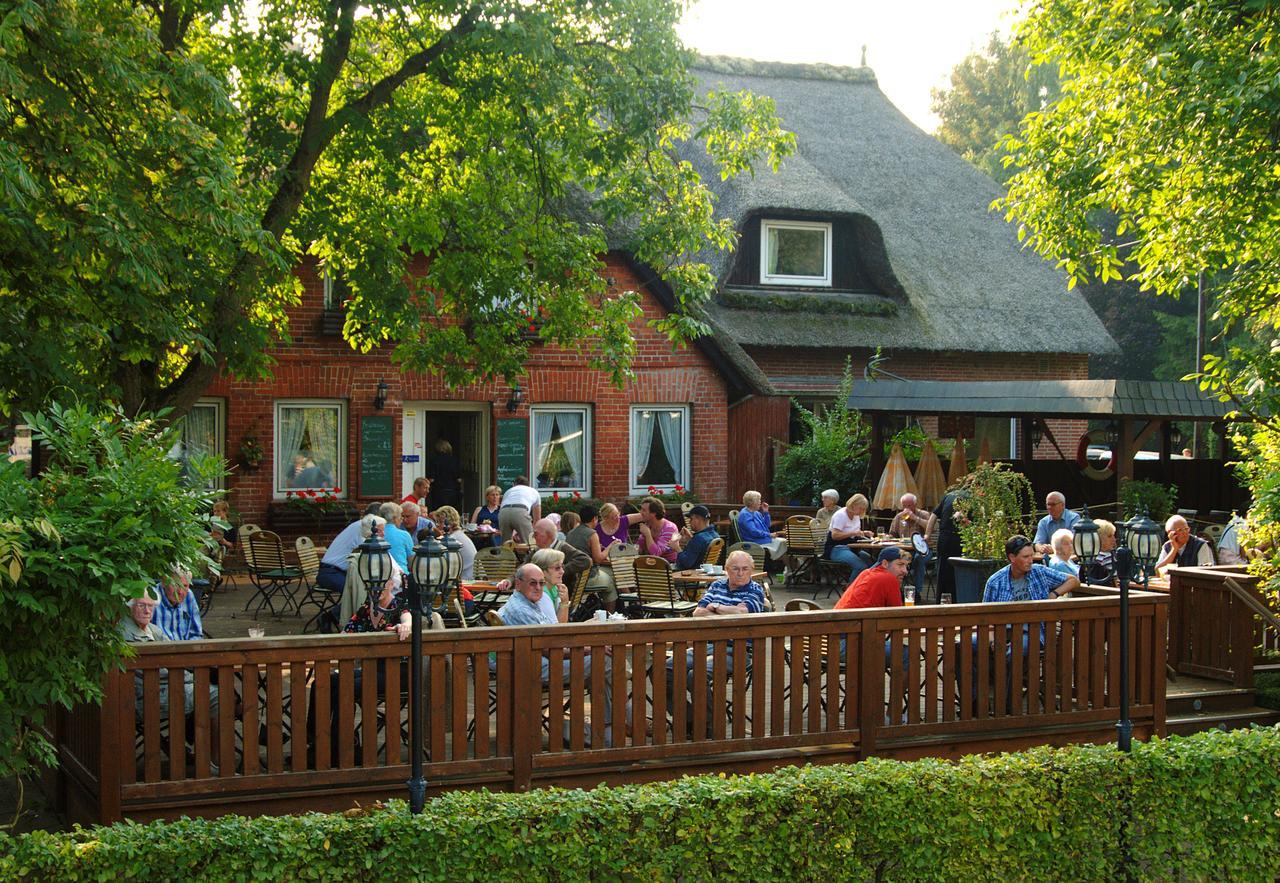 Landhaus Absalonshorst Hotell Groß Grönau Exteriör bild