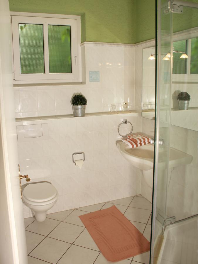 Landhaus Absalonshorst Hotell Groß Grönau Rum bild