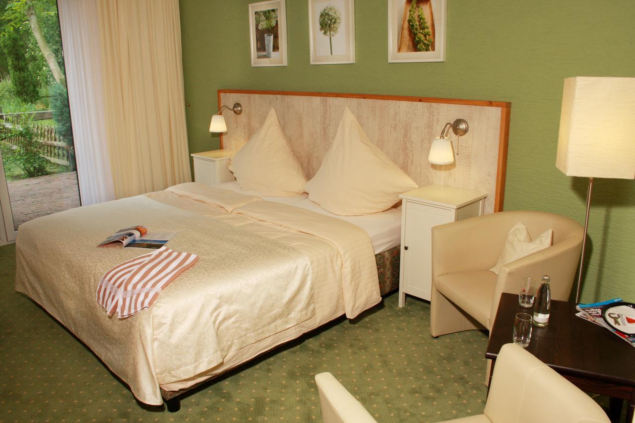 Landhaus Absalonshorst Hotell Groß Grönau Rum bild